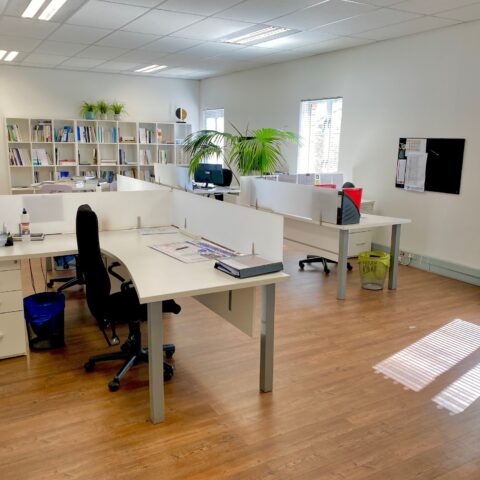 37 FFE Offices 37 FFE Offices