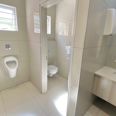 Building 37 - GF Gents Building 37 - GF Gents