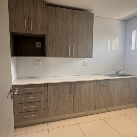 Building 39 - First Floor Kitchen (R) Building 39 - First Floor Kitchen (R)